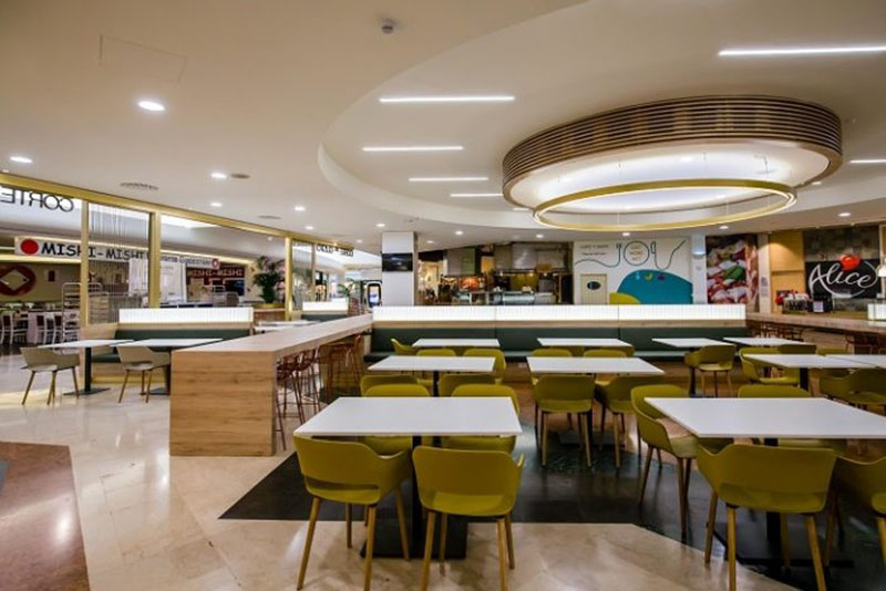 Centro-commerciale-Castello-PMZ-interni-area-food-lighting