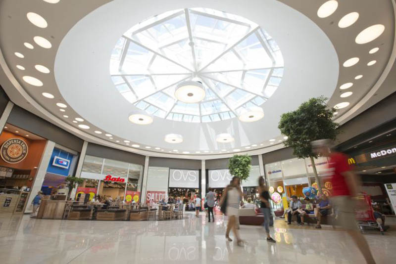 centro commerciale i portali interni mall lighting impianti manutenzione 1